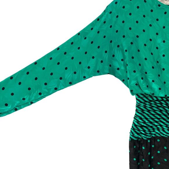 A.J. Bari Silk Green Sequin Polka Dot Dolman Sleeve Dress Petite 4 Vintage - Picture 4 of 9